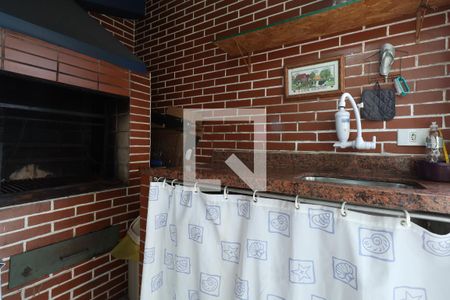 Casa à venda com 246m², 3 quartos e 3 vagasVaranda gourmet