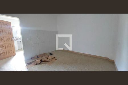Quarto de casa para alugar com 1 quarto, 22m² em Vila Aquilino, Santo André