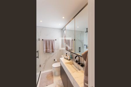 Apartamento à venda com 78m², 1 quarto e 2 vagas Apartamento à venda com 78m², 1 quarto e 2 vagasBanheiro da Suíte