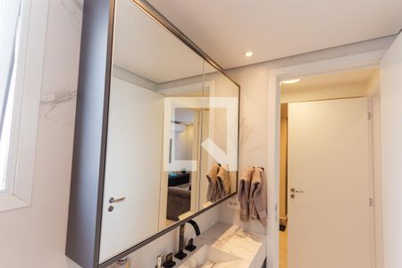 Apartamento à venda com 78m², 1 quarto e 2 vagas Apartamento à venda com 78m², 1 quarto e 2 vagasBanheiro da Suíte