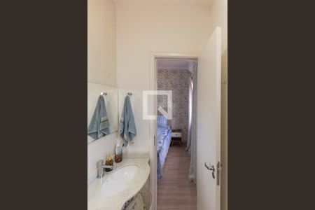 Casa de condomínio à venda com 90m², 3 quartos e 3 vagasBanheiro da Suíte