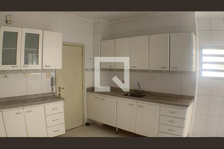 Apartamento à venda com 170m², 3 quartos e 1 vaga Apartamento à venda com 170m², 3 quartos e 1 vagaCozinha