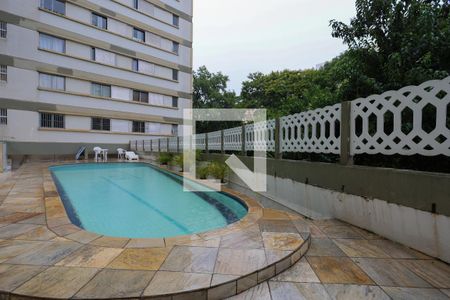 Apartamento à venda com 95m², 3 quartos e 1 vagaÁrea comum - Piscina