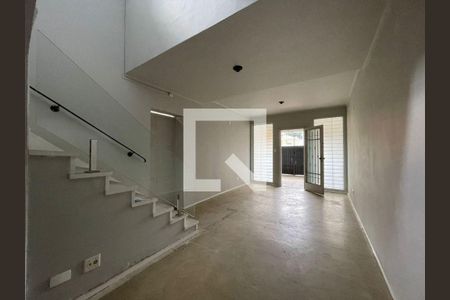 Casa para alugar com 3 quartos, 166m² em Campo Belo, São Paulo