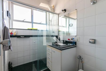 Cozinha de apartamento à venda com 2 quartos, 80m² em Cidade Nova, Belo Horizonte