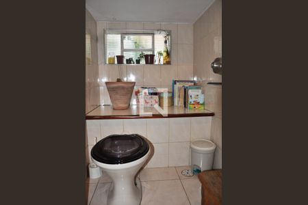 Casa à venda com 175m², 5 quartos e 2 vagasBanheiro