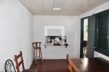 Casa à venda com 175m², 5 quartos e 2 vagasCômodo