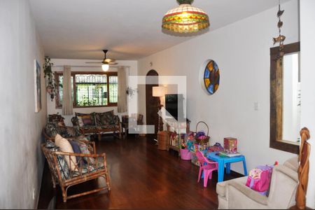 Sala de casa à venda com 5 quartos, 175m² em Parque Sao Domingos, São Paulo