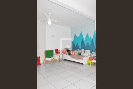 Casa à venda com 175m², 5 quartos e 2 vagasQuarto com Suite