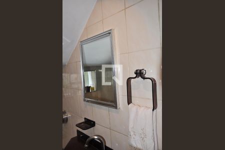 Casa à venda com 175m², 5 quartos e 2 vagasBanheiro