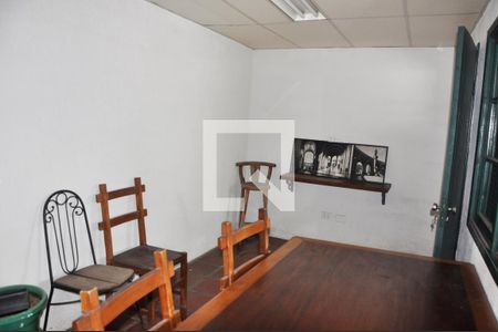 Casa à venda com 175m², 5 quartos e 2 vagasCômodo