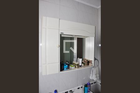 Casa à venda com 175m², 5 quartos e 2 vagasSuite / Box / Armário / Chuveiro Elétrico