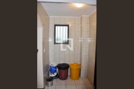 Casa à venda com 175m², 5 quartos e 2 vagasBanheiro