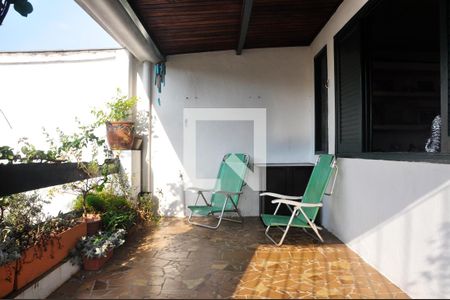 Casa à venda com 175m², 5 quartos e 2 vagasVaranda