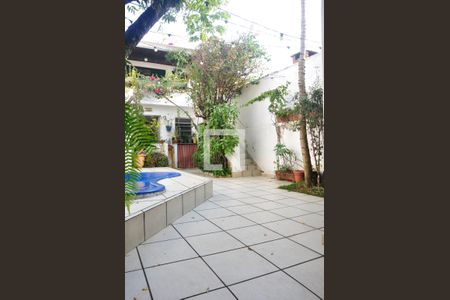 Casa à venda com 175m², 5 quartos e 2 vagasQuintal com Piscina