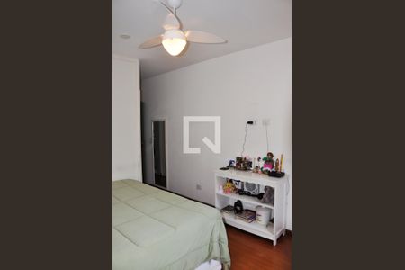 Casa à venda com 175m², 5 quartos e 2 vagasQuarto 01 / Suite / Closet