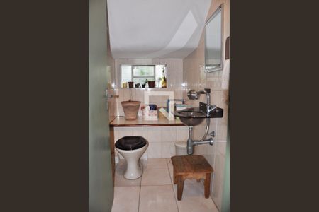 Casa à venda com 175m², 5 quartos e 2 vagasBanheiro