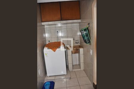 Casa à venda com 175m², 5 quartos e 2 vagasÁrea de Serviço