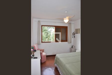 Casa à venda com 175m², 5 quartos e 2 vagasQuarto 01 / Suite / Closet