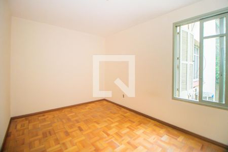 Suíte de apartamento para alugar com 1 quarto, 58m² em São João, Porto Alegre