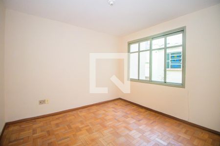 Sala de apartamento para alugar com 1 quarto, 58m² em São João, Porto Alegre