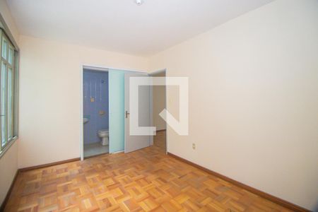 Suíte de apartamento para alugar com 1 quarto, 58m² em São João, Porto Alegre