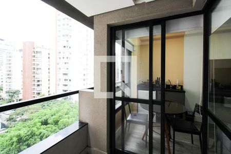 Varanda de kitnet/studio para alugar com 1 quarto, 25m² em Vila Olímpia, São Paulo
