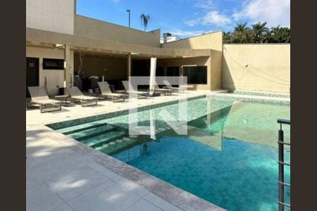 Apartamento à venda com 179m², 5 quartos e 4 vagasÁrea comum - Piscina