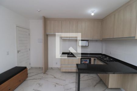 Sala/Cozinha de apartamento à venda com 1 quarto, 42m² em Vila Azevedo, São Paulo