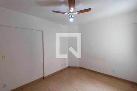 Apartamento à venda com 68m², 1 quarto e sem vagaSuíte