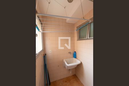 Apartamento à venda com 68m², 1 quarto e sem vagaÁrea de Serviço