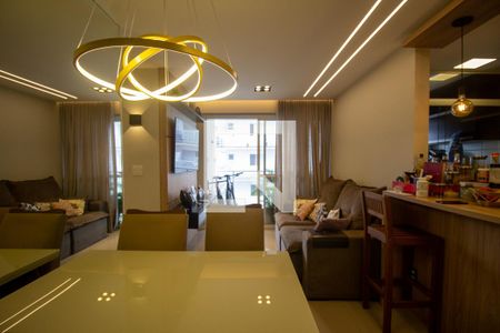 Sala de apartamento à venda com 2 quartos, 72m² em Recreio dos Bandeirantes, Rio de Janeiro