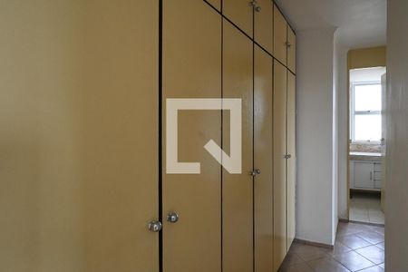 Corredor de apartamento para alugar com 2 quartos, 65m² em Jardim Previdencia, São Paulo