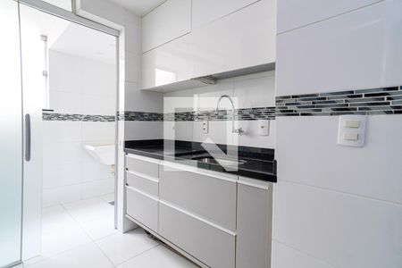 Cozinha de apartamento à venda com 2 quartos, 53m² em Fonseca, Niterói