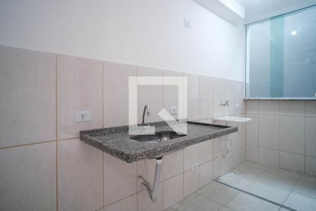 Cozinha de apartamento para alugar com 1 quarto, 39m² em Jardim Hercilia, São Paulo