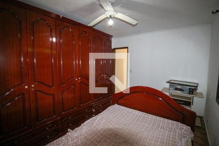 Casa à venda com 350m², 3 quartos e 2 vagas Casa à venda com 350m², 3 quartos e 2 vagasQuarto 3