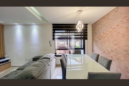 Sala - Sala de Jantar  de casa para alugar com 2 quartos, 153m² em Parque das Nações, Santo André