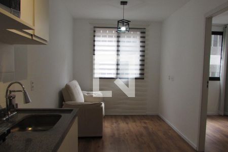 Sala de apartamento para alugar com 1 quarto, 24m² em Butantã, São Paulo