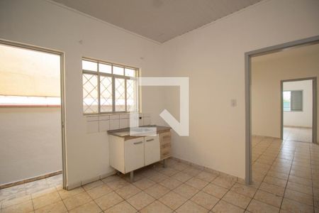 Casa para alugar com 90m², 2 quartos e sem vaga Casa para alugar com 90m², 2 quartos e sem vagaCozinha