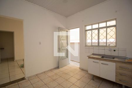 Casa para alugar com 90m², 2 quartos e sem vaga Casa para alugar com 90m², 2 quartos e sem vagaCozinha