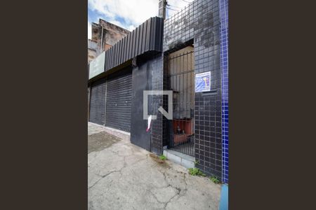 Casa para alugar com 90m², 2 quartos e sem vaga Casa para alugar com 90m², 2 quartos e sem vagaFachada