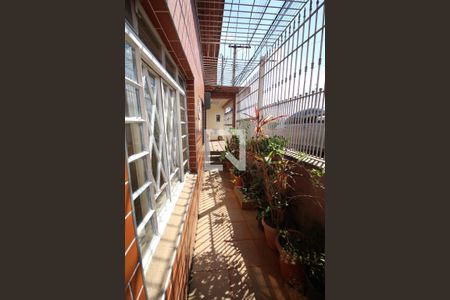 Casa à venda com 80m², 2 quartos e 1 vagaÁrea externa