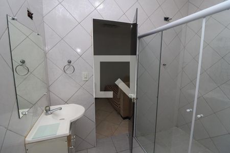 Casa de condomínio para alugar com 45m², 1 quarto e sem vagaBanheiro