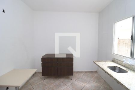 Casa de condomínio para alugar com 45m², 1 quarto e sem vagaÁrea de serviço 