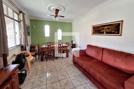 Sala de casa à venda com 3 quartos, 637m² em Badu, Niterói