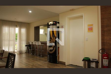 Apartamento à venda com 37m², 1 quarto e sem vagaÁrea comum - Salão de festas