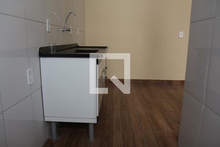 Casa de condomínio para alugar com 42m², 2 quartos e 1 vagaCozinha