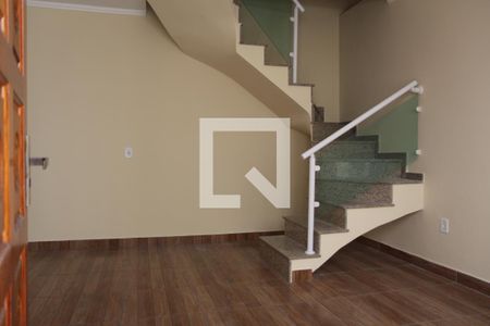 Casa de Condomínio para alugar com 2 quartos, 42m² em Vila Antonieta, São Paulo