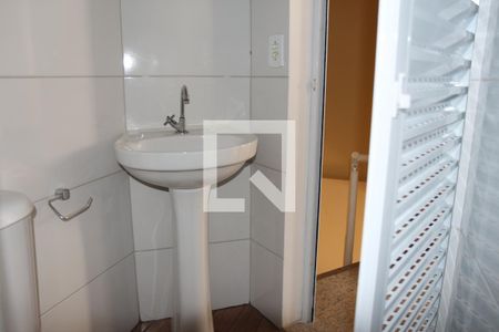 Casa de condomínio para alugar com 42m², 2 quartos e 1 vagaBanheiro