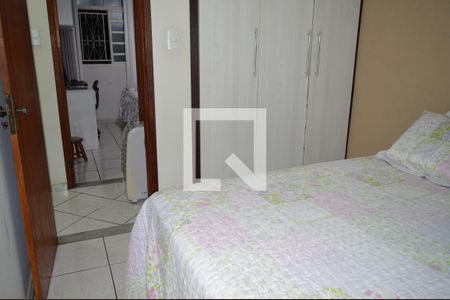 Casa de condomínio à venda com 82m², 3 quartos e 1 vagaQuarto 2